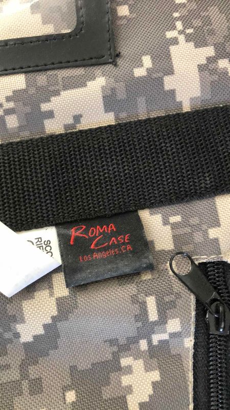 Photo 1 of CAMOUFLAGED RIFLE BAG