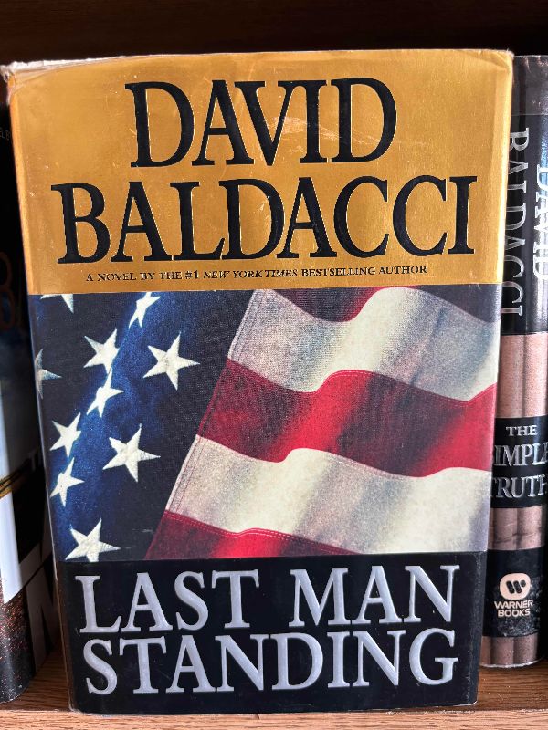 Photo 1 of CONTENTS OF SHELF: DAVID BALDACCI BOOKS (16)