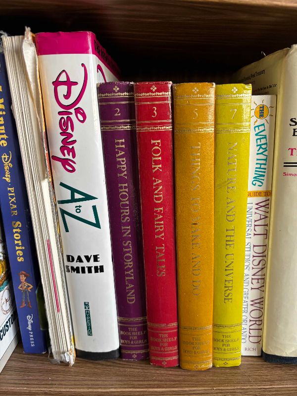 Photo 1 of CONTENTS OF SHELF: CHILDREN’S BOOKS