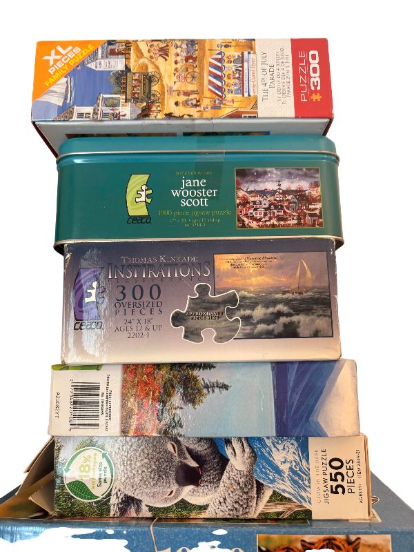 Photo 1 of (12)PCS PUZZLES
