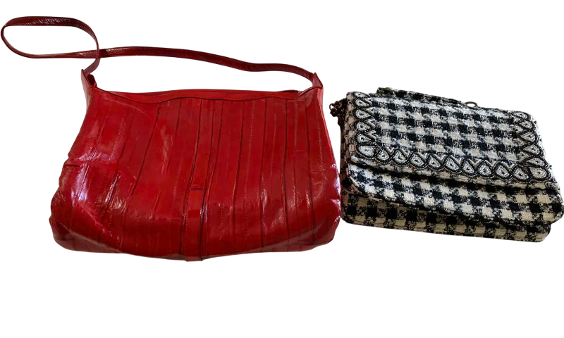 Photo 1 of EELSKIN HANDBAG AND EVENINGS BAG