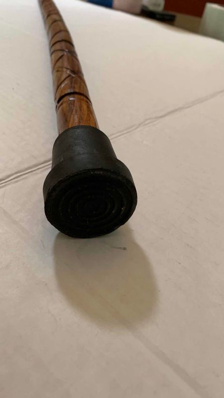 Photo 1 of IRISH “CLADDAGH” CARVED CANE WITH FLUTE INSIDE 37.5”