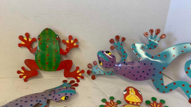 View 3 of METAL GECKOS LONGEST 13”