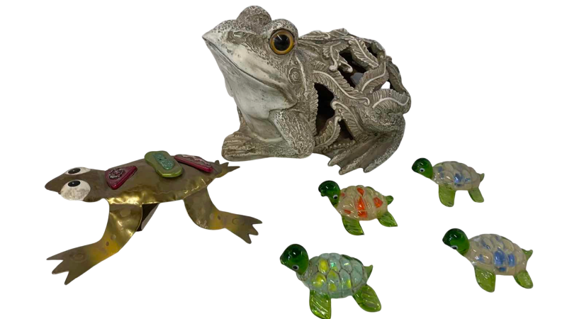 View 1 of ASSORTED FROGS LONGEST 6”