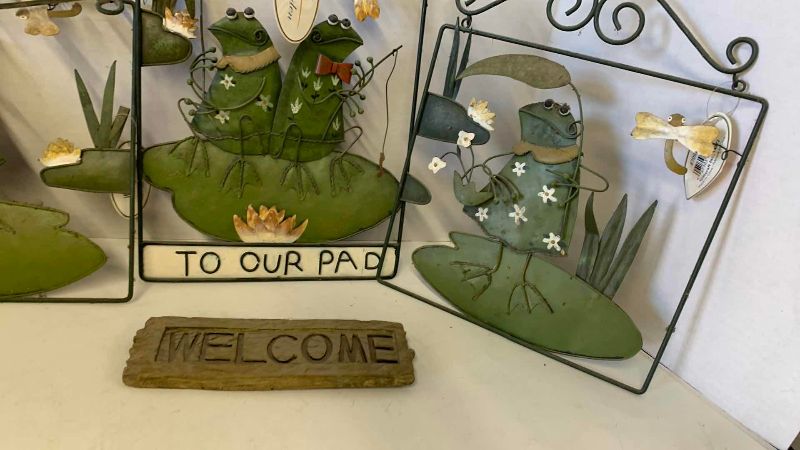 View 3 of FROG WELCOME ITEMS TALLEST 13”