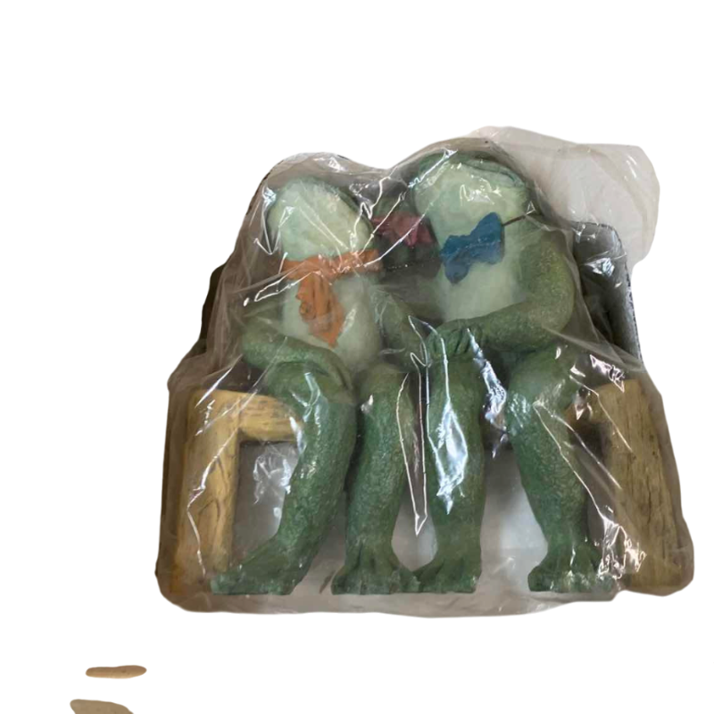View 1 of RESIN FROGS IN LOVE SCULPTURE 12"