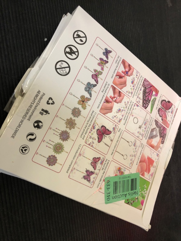 Photo 1 of JeCuiK 6 Pcs Diamond Painting Wind Chimes Rhinestone Hummingbird Diamond Art Suncatcher Double Sided 5D DIY Diamond Painting Kits for Adults Christmas Ornament Best Gifts for Mom