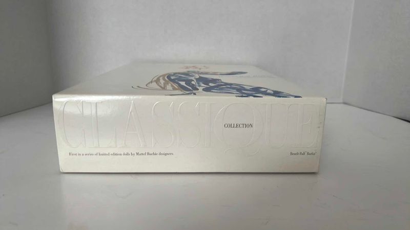 Photo 1 of BENEFITS BALL BARBIE CLASSIQUE COLLECTION SPECIAL EDITION 