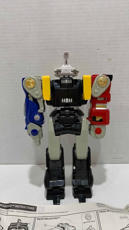 Photo 1 of VINTAGE BANDAI TRANSFORMERS DELUXE NINJA MEGAZORD ACTION FIGURE