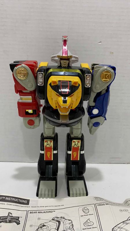 Photo 1 of VINTAGE BANDAI TRANSFORMERS DELUXE NINJA MEGAZORD ACTION FIGURE