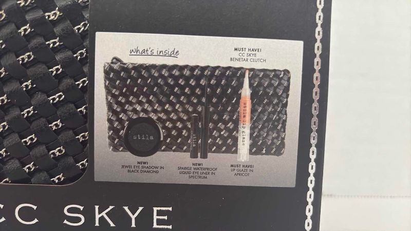 Photo 1 of STILA CC SKYE CLUTCH MAKEUP INCLUDED EYESHADOW , LIQUID EYE LINER , LIP GLAZE