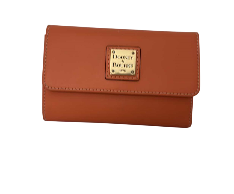 Photo 1 of DOONEY & BOURKE PEBBLE CLEMENTINE WALLET 6”X 4”H