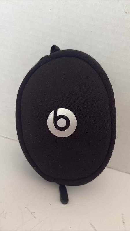 Photo 1 of BEATS BY DR. DRE SOLO2 HEADPHONES SILVER LUXE EDITION