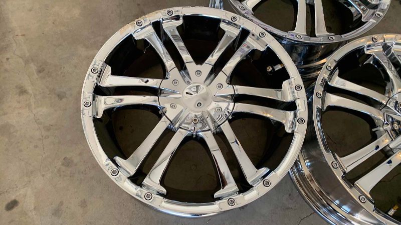 Photo 1 of 3-CHROME RIMS 17 X 7” BOLT PATTERN IS 5 X 114.3MM AND ALTERNATE BOLT PATTERN