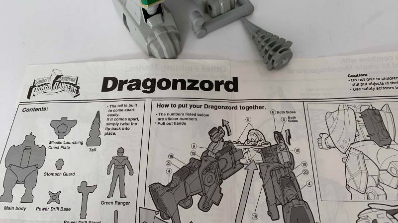 Photo 1 of VINTAGE MIGHTY MORPHIN POWER RANGERS DRAGONZORD ACTION FIGURE