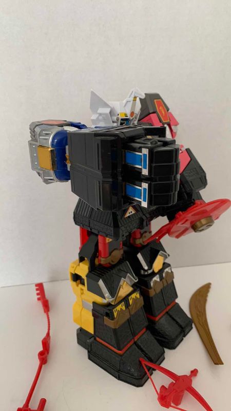 Photo 1 of VINTAGE MIGHTY MORPHIN POWER RANGERS DELUXE SHOGUN MEGAZORD ACTION FIGURE