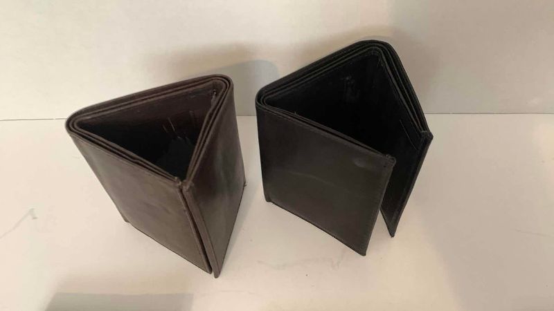 Photo 1 of 5-MENS WALLETS