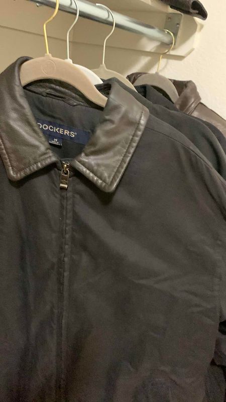 Photo 1 of MENS JACKETS SIZE MED