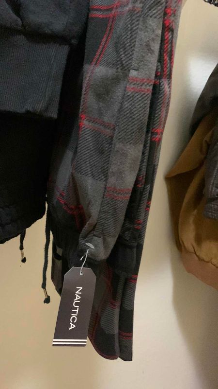 Photo 1 of MENS LEISURE PANTS SIZE M NAUTICA