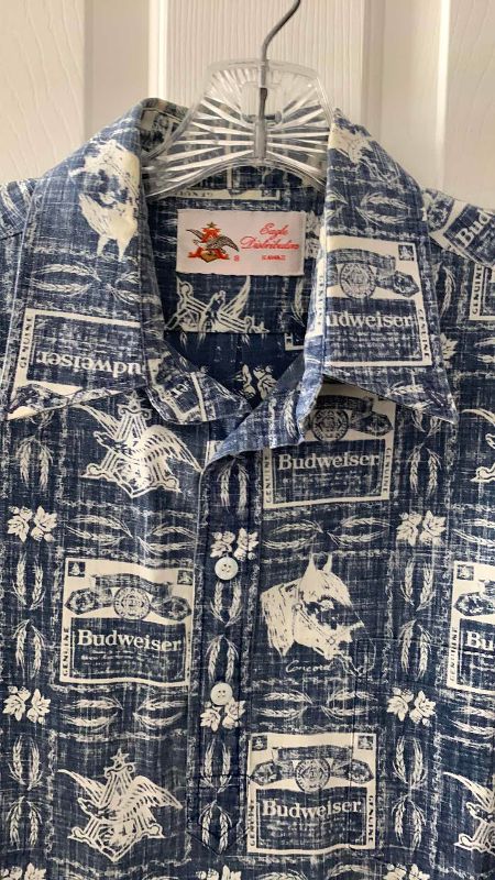 Photo 1 of BUDWEISER HAWAII EAGLE DISTRIBUTORS SHIRT SIZE M