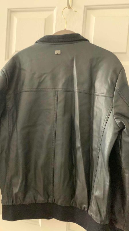 Photo 1 of MENS CALVIN KLEIN BOMBER JACKET SIZE M