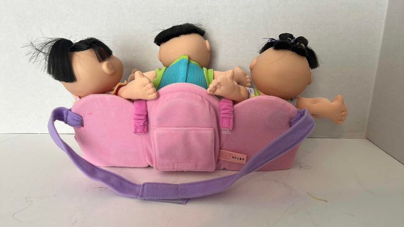 Photo 1 of CABBAGE PATCH KIDS SING N GO TRIPLETS 7”