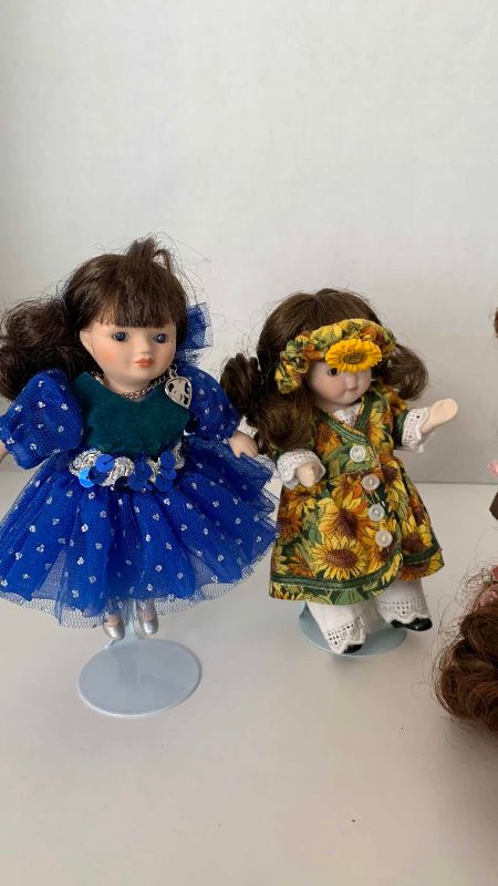 Photo 1 of 5-VINTAGE KINGSTATE PORCELAIN DOLLS 6”