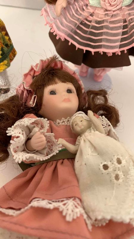 Photo 1 of 5-VINTAGE KINGSTATE PORCELAIN DOLLS 6”