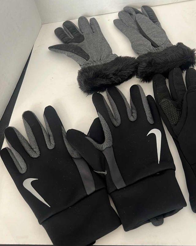 Photo 1 of 5 PAIRS OF WOMENS SMALL WINTER GLOVES