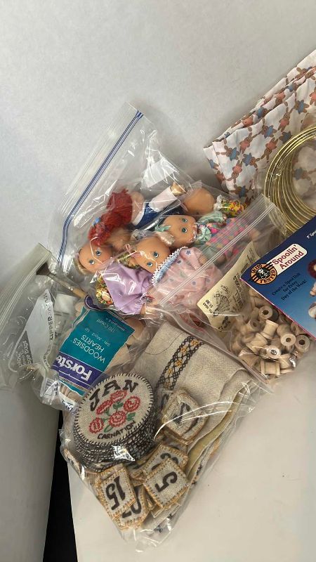 Photo 1 of SPOOL DOLL CRAFT SET - SPOOLIN AROUND