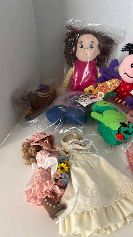 Photo 1 of STUFFED ANIMAL AND DOLL COLLECTION - PUPPET