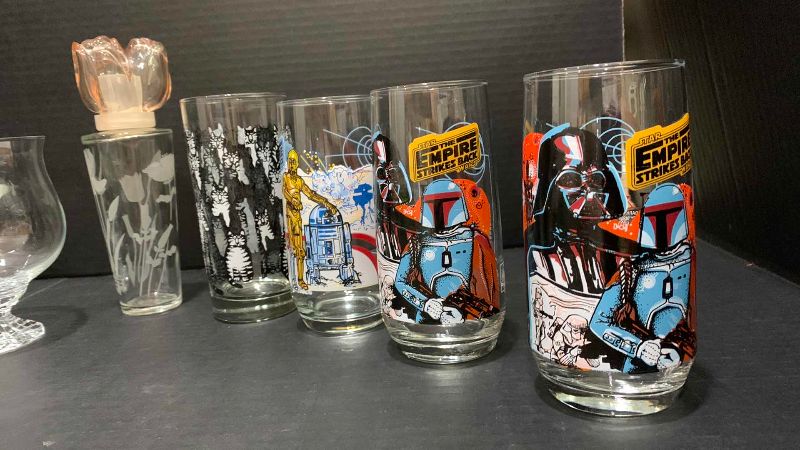 Photo 1 of ASSORTED GLASSWARE STAR WARS