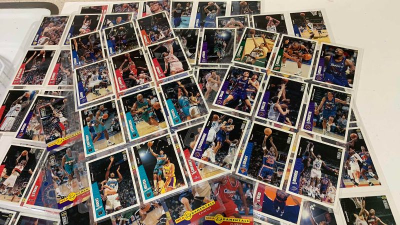 Photo 1 of 1996 UPPER DECK COLLECTORS CHOICE NBA BASKETBALL TRADING CARDS