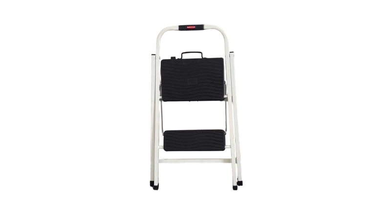 Photo 1 of RUBBERMAID STEP STOOL