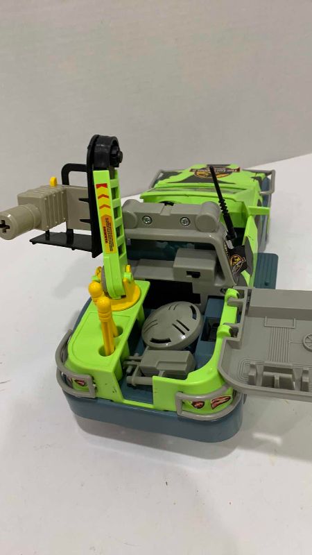 Photo 1 of VINTAGE JURASSIC PARK GROUND TRACKER