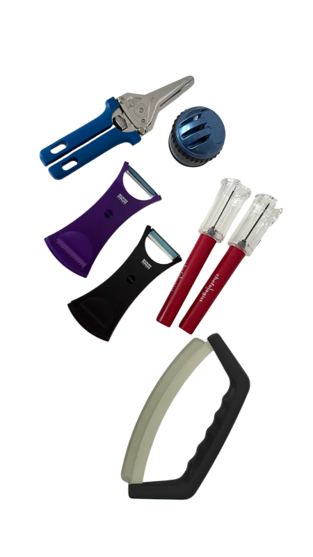 Photo 1 of ASSORTED KITCHEN ITEMS