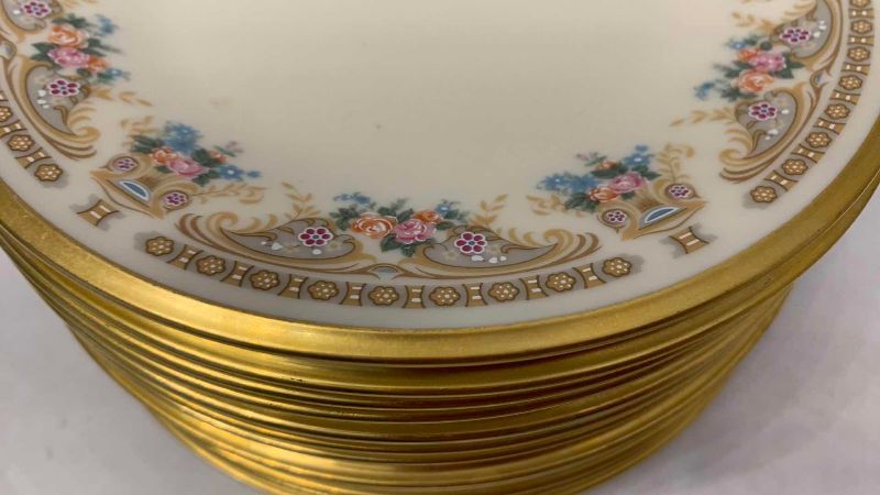 Photo 1 of VINTAGE 12 LENOX VERSAILLES FINE BONE CHINA PLATES 7”