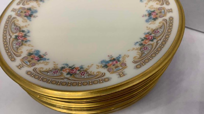 Photo 1 of $225 VINTAGE 12 LENOX VERSAILLES FINE BONE CHINA 6.5”