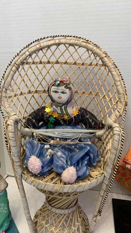 Photo 1 of VINTAGE DOLLS FROM AROUND THE WORLD