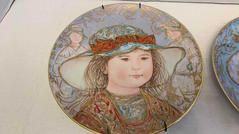Photo 1 of 2 EDNA HIBEL LIMITED EDITION PLATES “TODD AND WENDY”