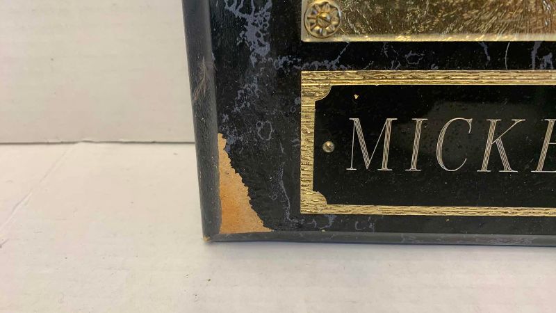 Photo 1 of VINTAGE MICKEY MANTLE AUTOGRAPHED 8 X 10”