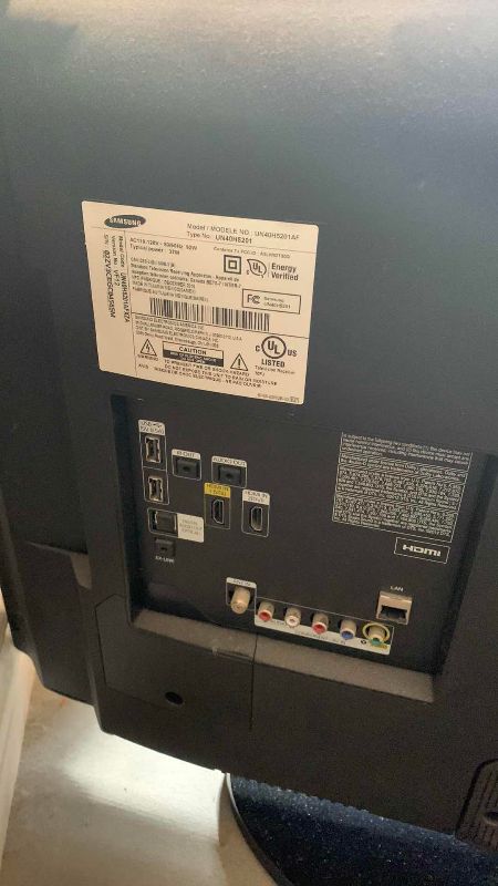 Photo 1 of SAMSUNG TELEVISION 40” MODEL UN40H5201AF