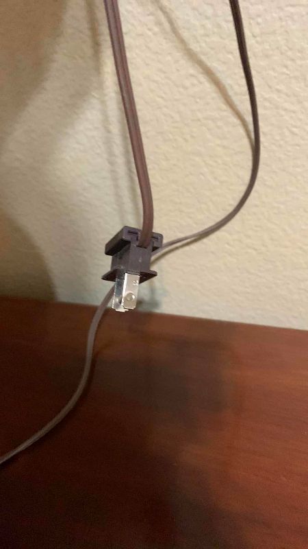 Photo 1 of VINTAGE HOLLYWOOD REGENCY CARNIVAL GLASS LAMP 35”