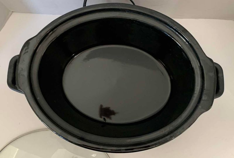 Photo 1 of HAMILTON BEACH CROCK POT WITH EXTRA POT & LID