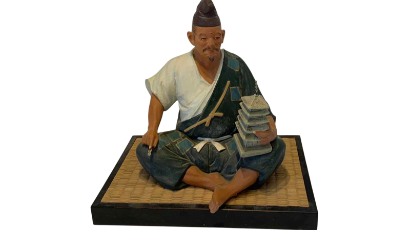 View 1 of AUTHENTIC VINTAGE JAPANESE HAKATA FIGURINE