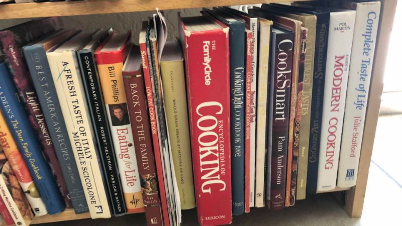 View 3 of COOKING BOOKS