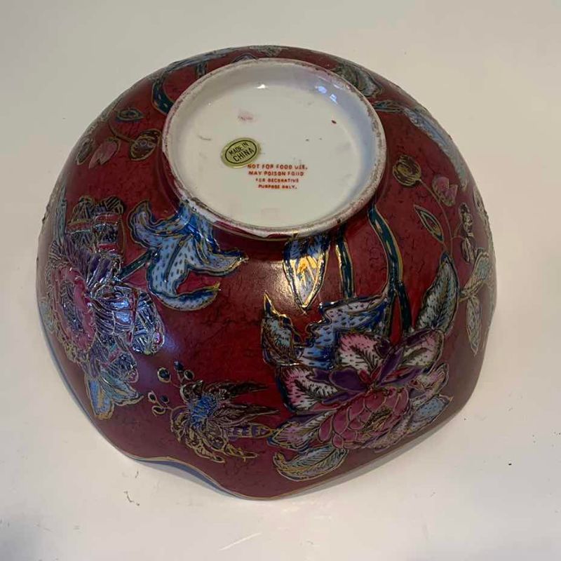 View 3 of RED AND GOLD ORIENTAL DRAGON PLATE 11" AND DECORATIVE BOWL