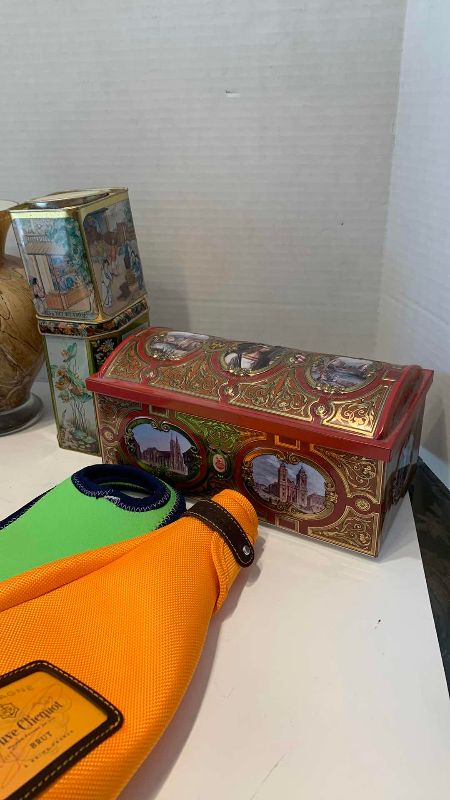 View 4 of ASSORTED HOMEGOODS