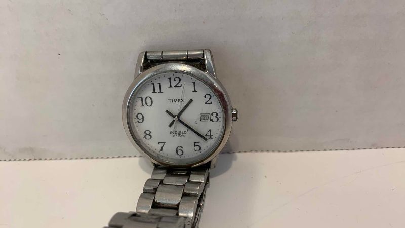 View 2 of MEN’S VINTAGE TIMEX WATCH