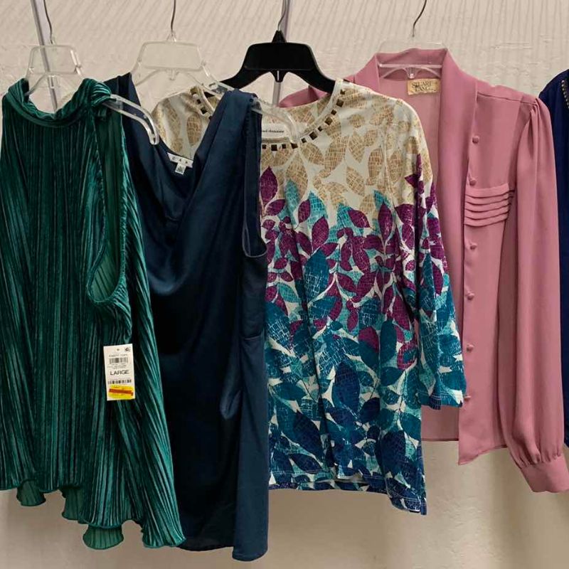 View 2 of WOMEN’S DRESS BLOUSES SIZE MED-XL